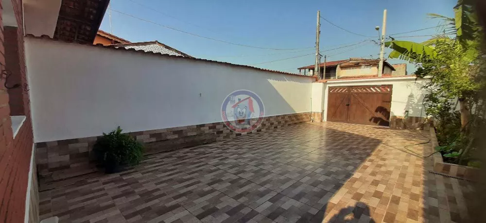 Casa à venda com 2 quartos, 67m² - Foto 2