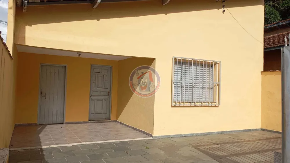 Casa, 3 quartos, 75 m² - Foto 1