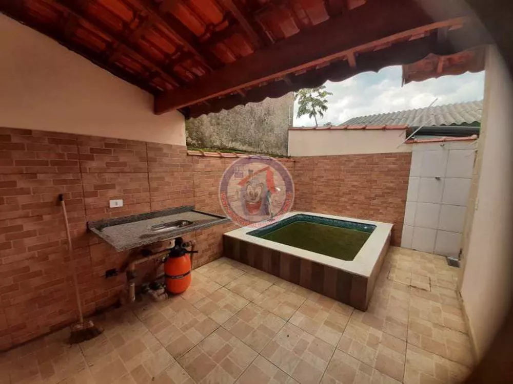 Casa à venda com 2 quartos, 95m² - Foto 3