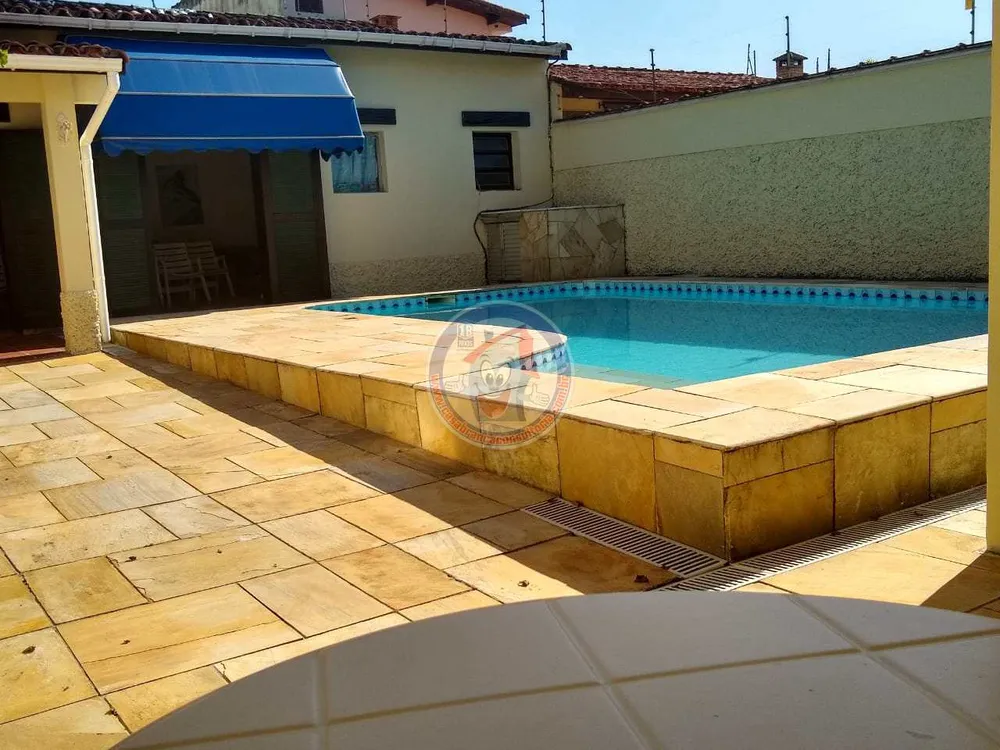 Casa, 3 quartos, 240 m² - Foto 10