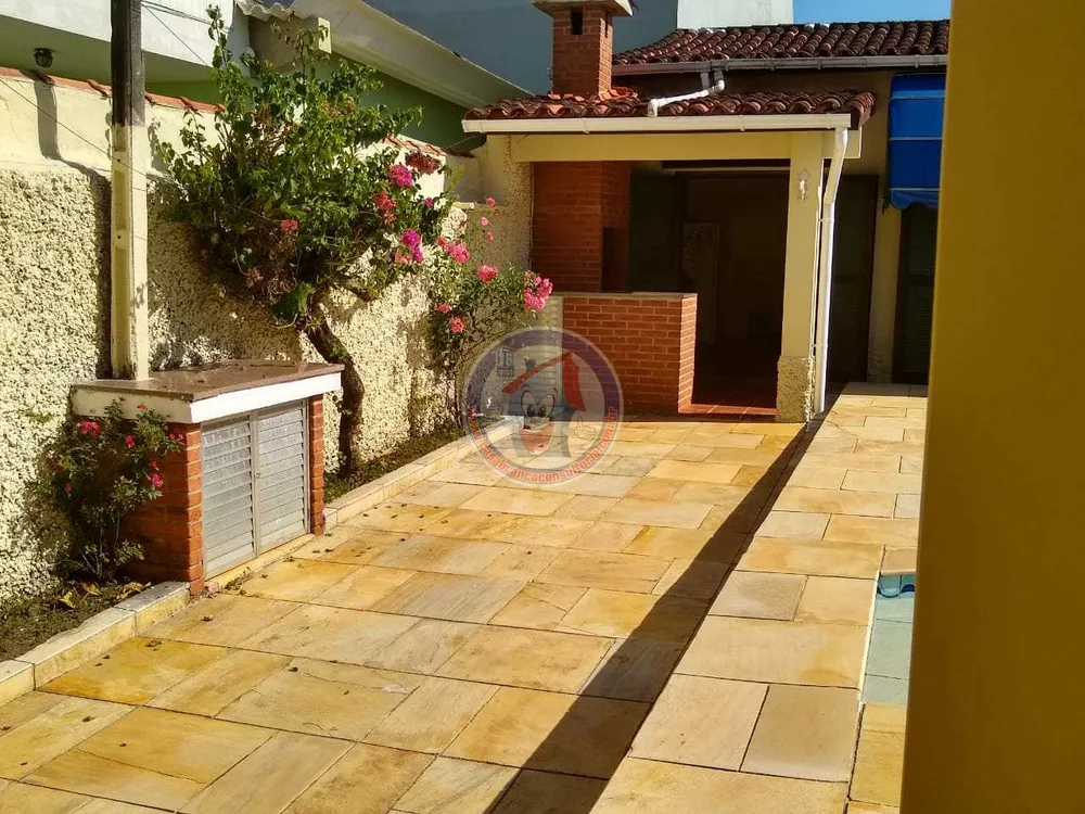 Casa, 3 quartos, 240 m² - Foto 11