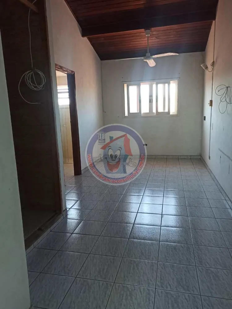 Casa, 4 quartos, 252 m² - Foto 9