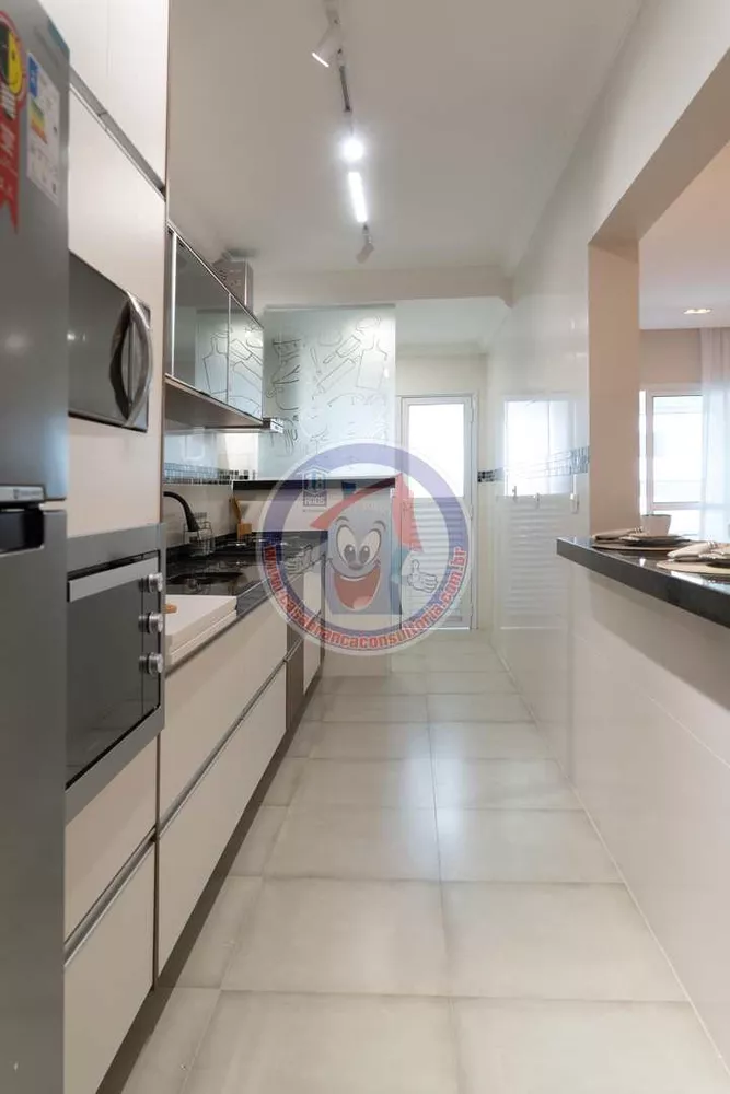 Apartamento à venda com 3 quartos, 119m² - Foto 8