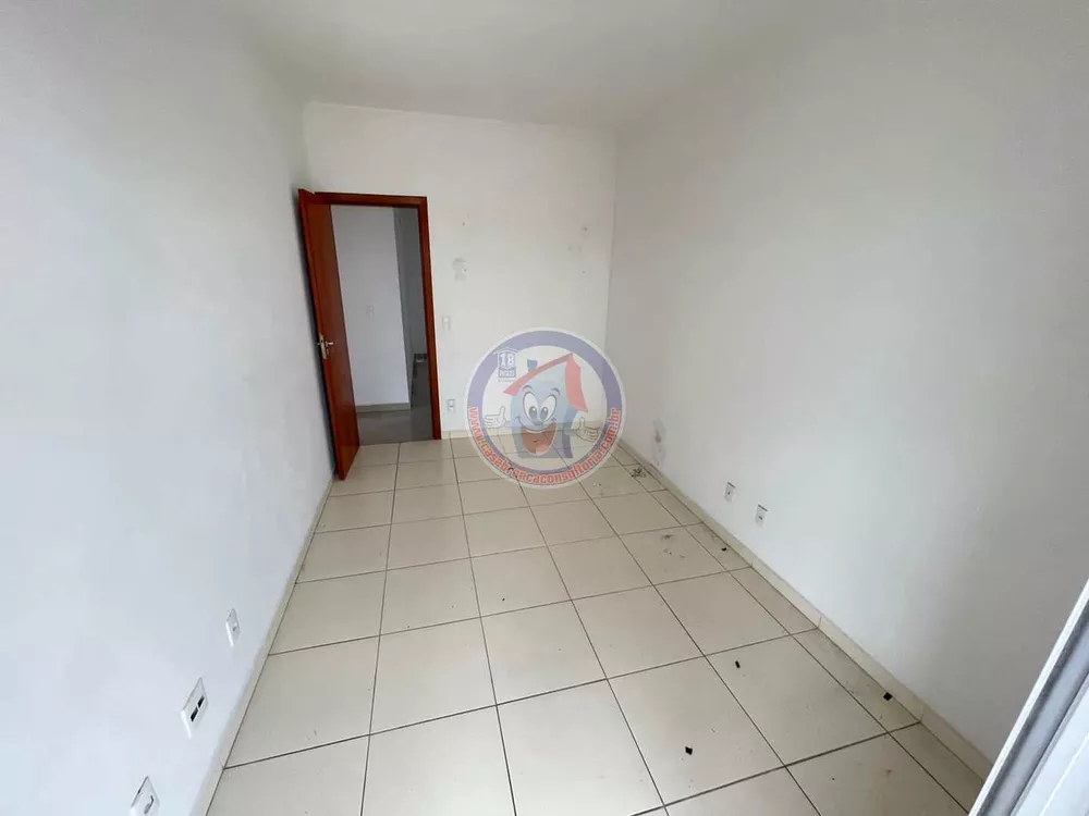 Apartamento à venda com 3 quartos, 115m² - Foto 3