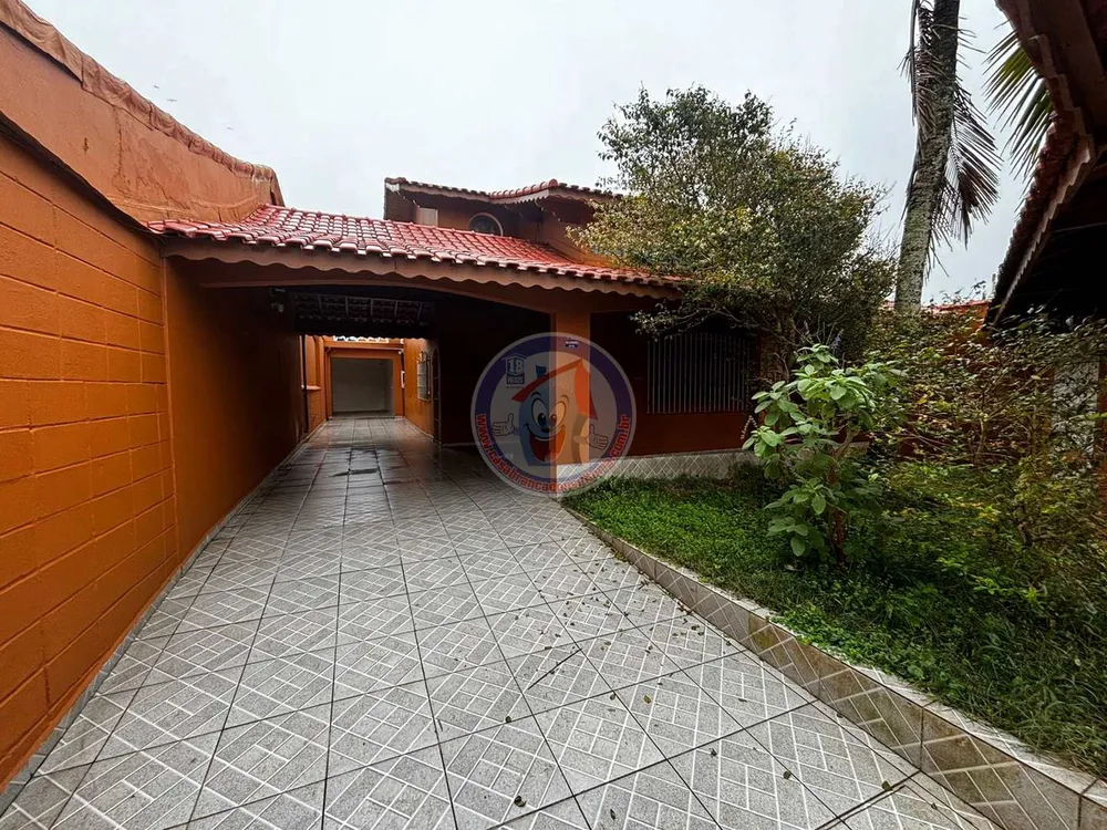 Casa, 4 quartos, 219 m² - Foto 1