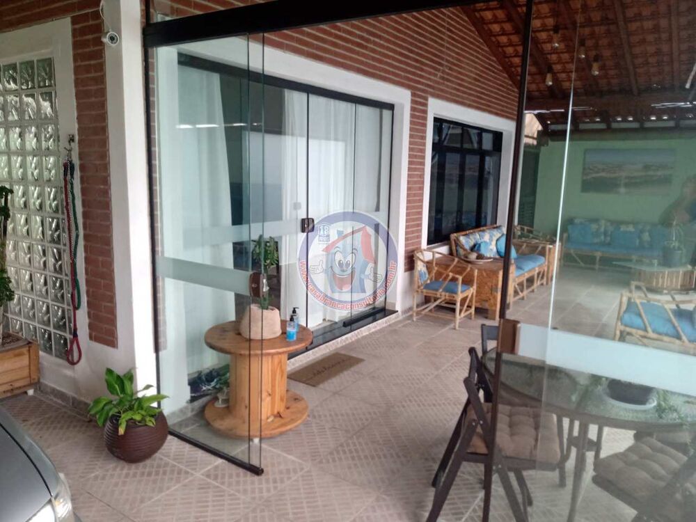 Casa, 5 quartos, 156 m² - Foto 2