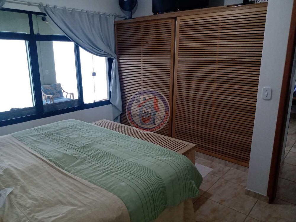 Casa, 5 quartos, 156 m² - Foto 4