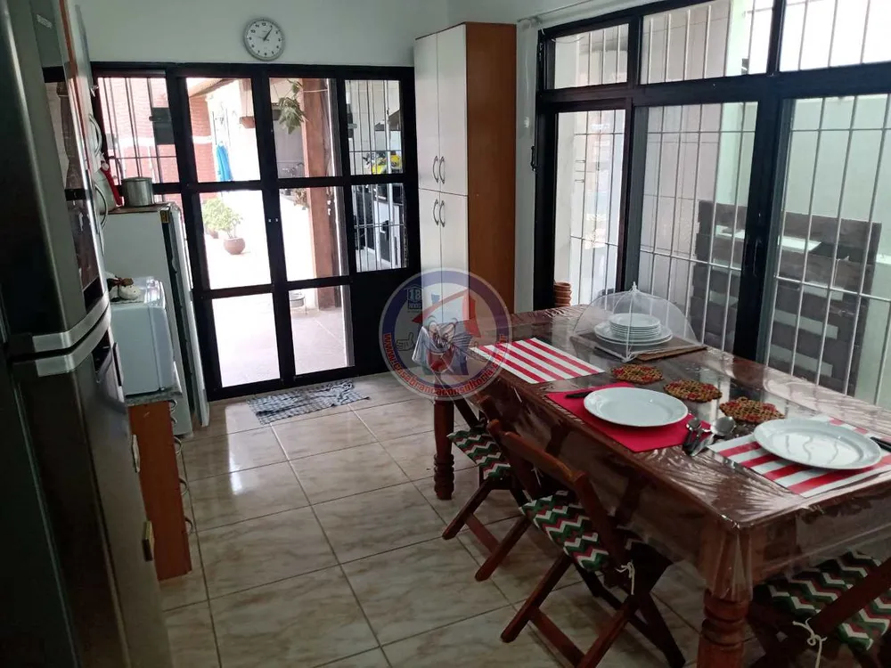 Casa, 5 quartos, 156 m² - Foto 6