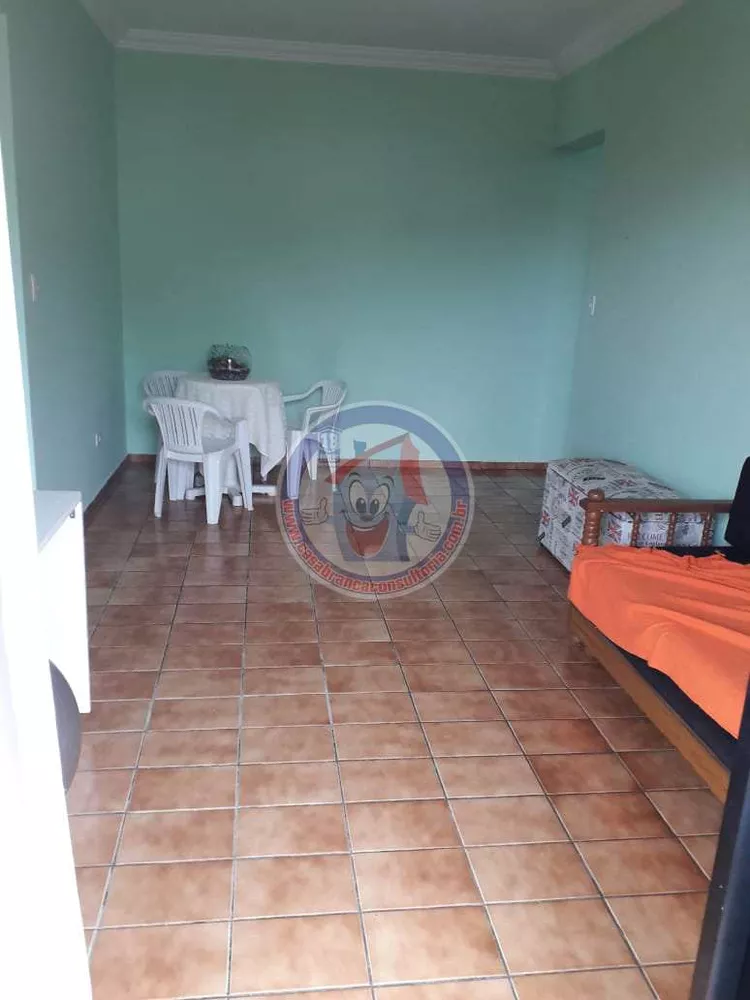 Apartamento à venda com 1 quarto, 74m² - Foto 3