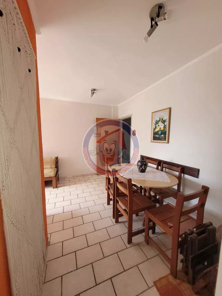 Apartamento à venda com 2 quartos, 63m² - Foto 3