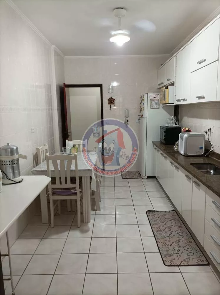 Apartamento à venda com 2 quartos, 112m² - Foto 10