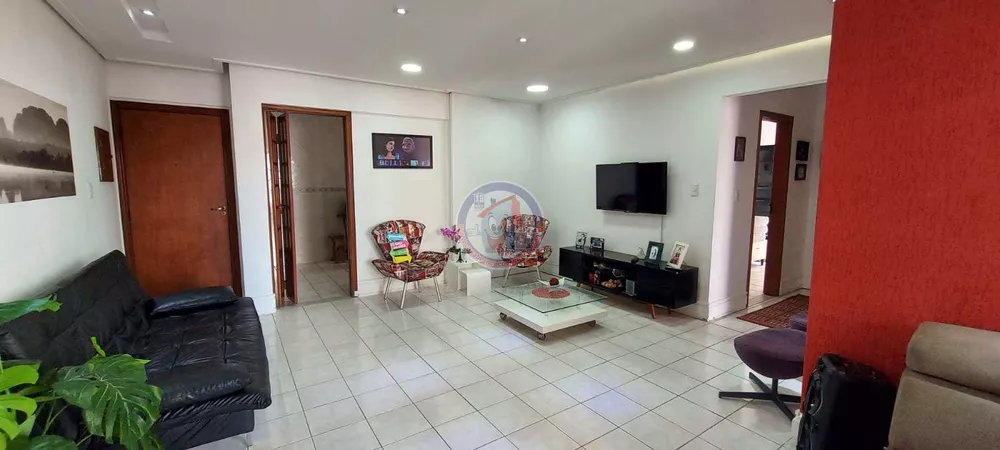 Apartamento à venda com 2 quartos, 100m² - Foto 1