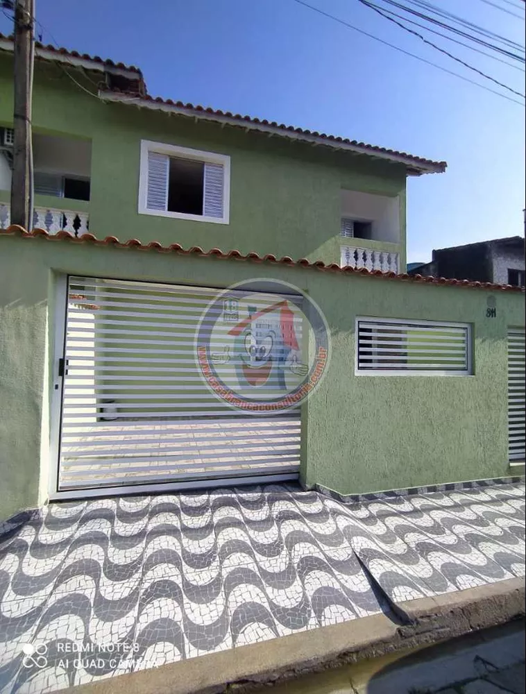 Sobrado à venda com 2 quartos, 70m² - Foto 1