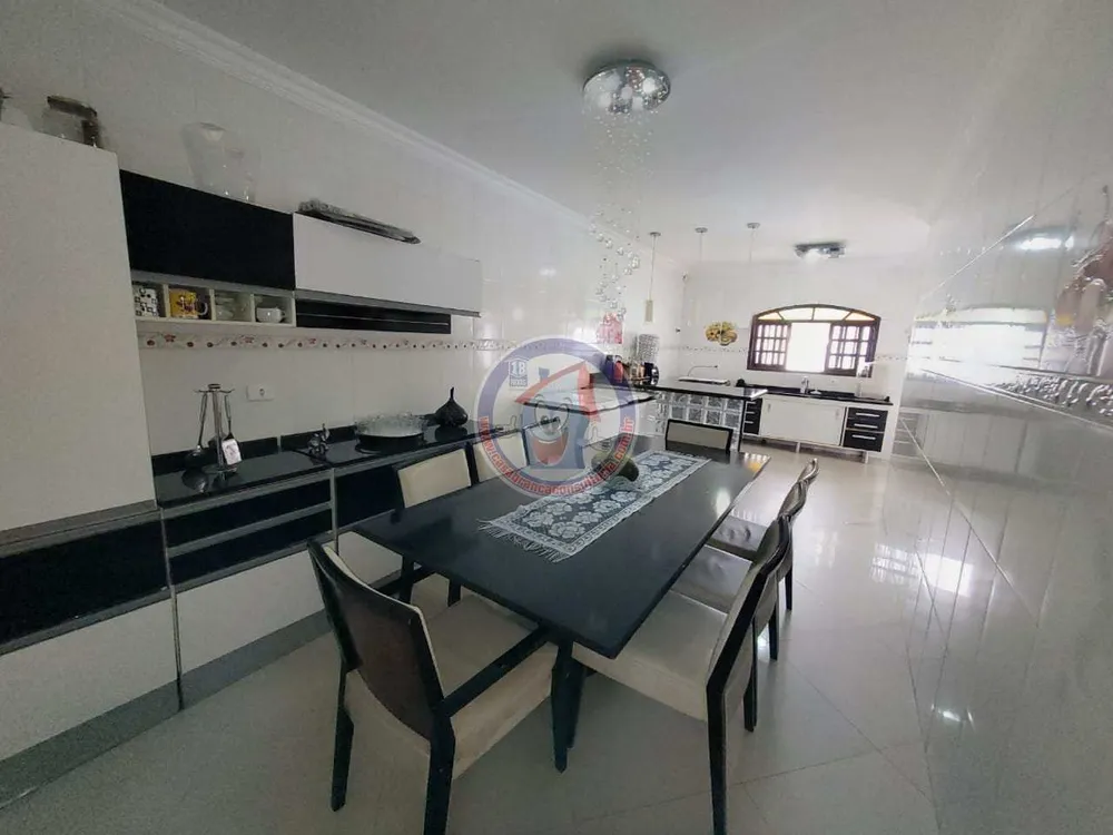 Casa, 4 quartos, 205 m² - Foto 24