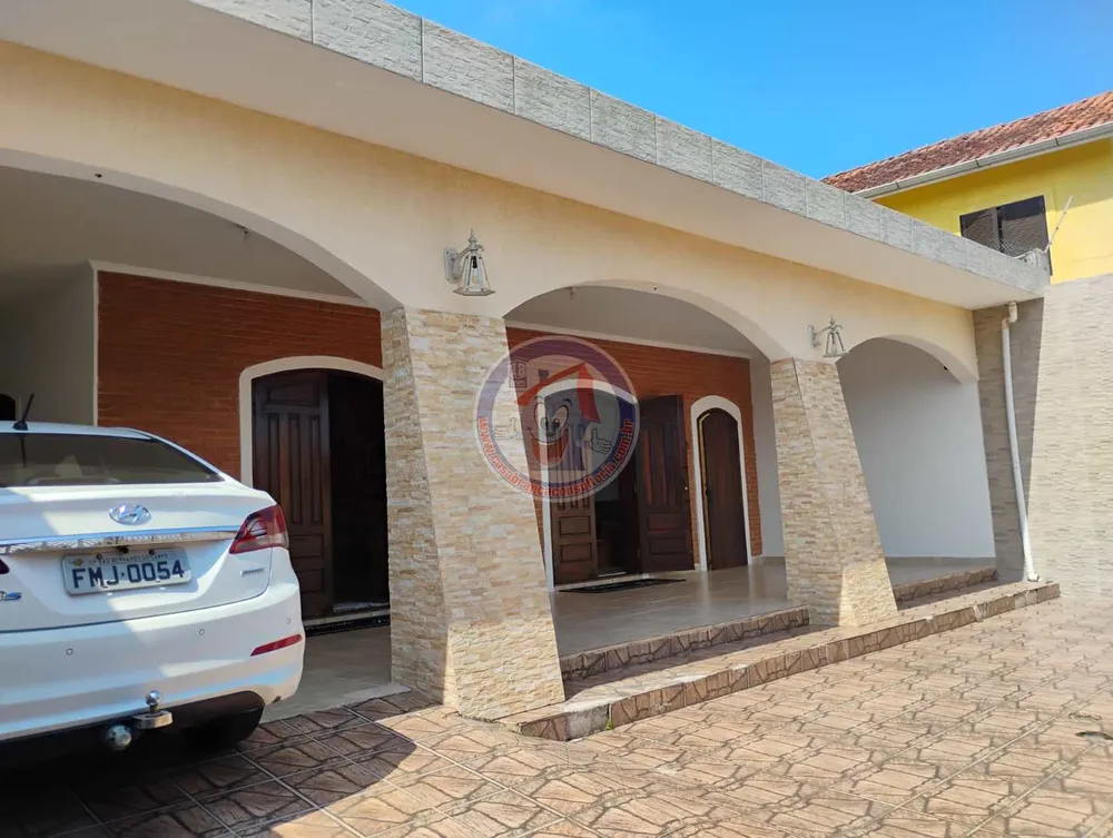 Casa, 3 quartos, 280 m² - Foto 1