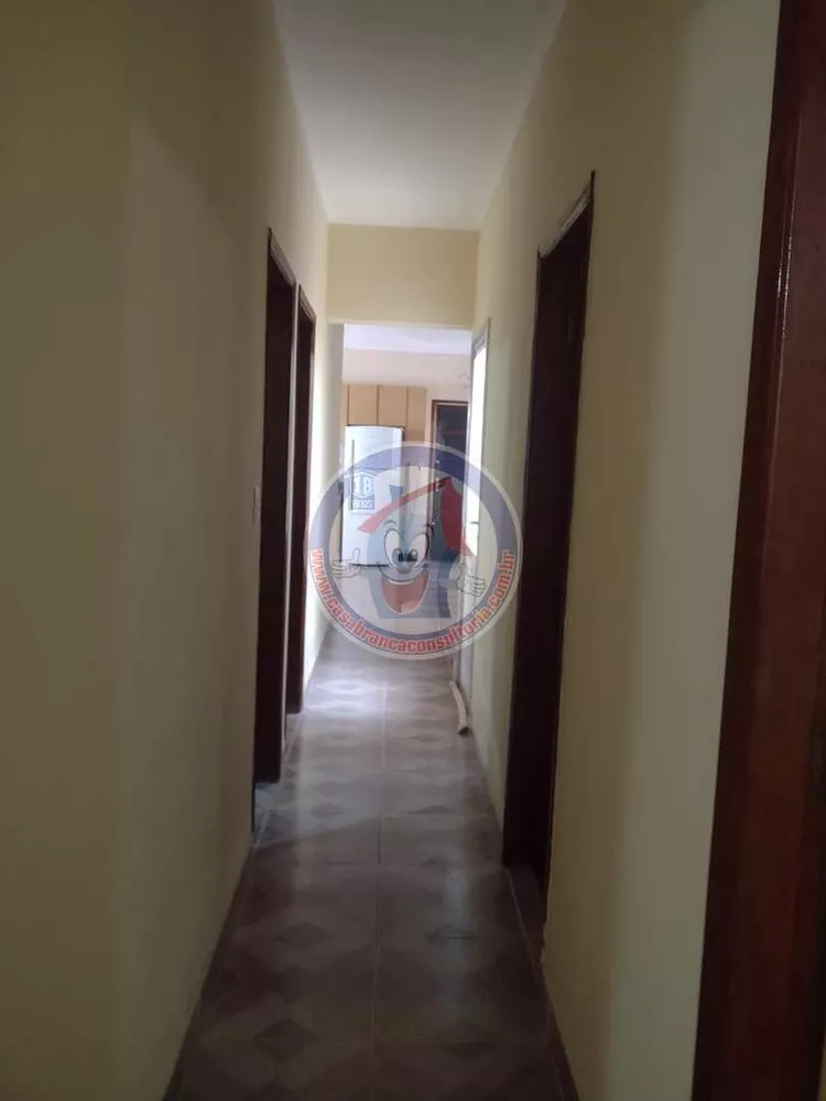 Casa à venda com 3 quartos, 300m² - Foto 11