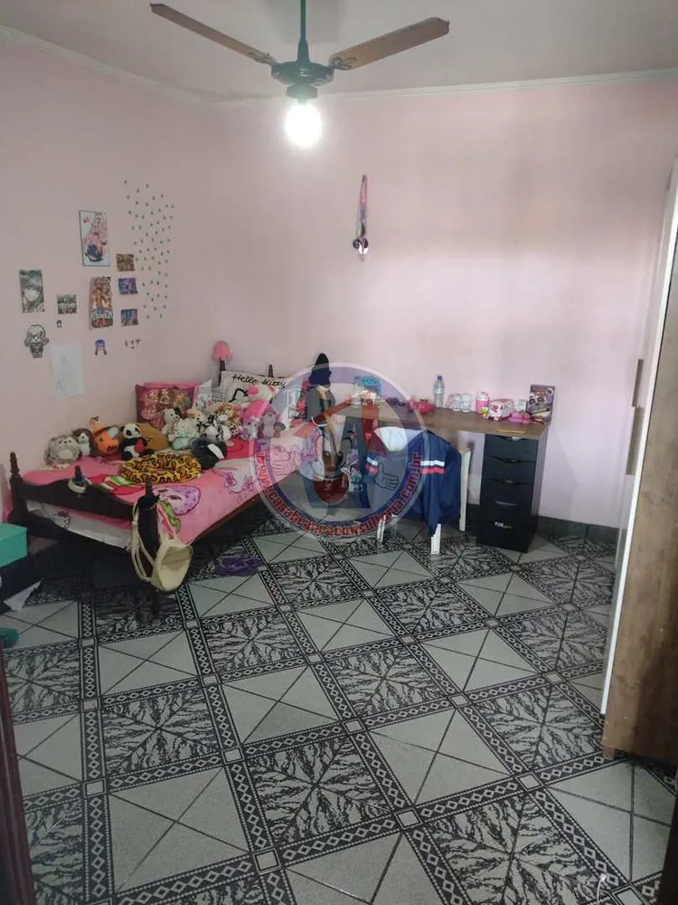Casa, 4 quartos, 212 m² - Foto 1
