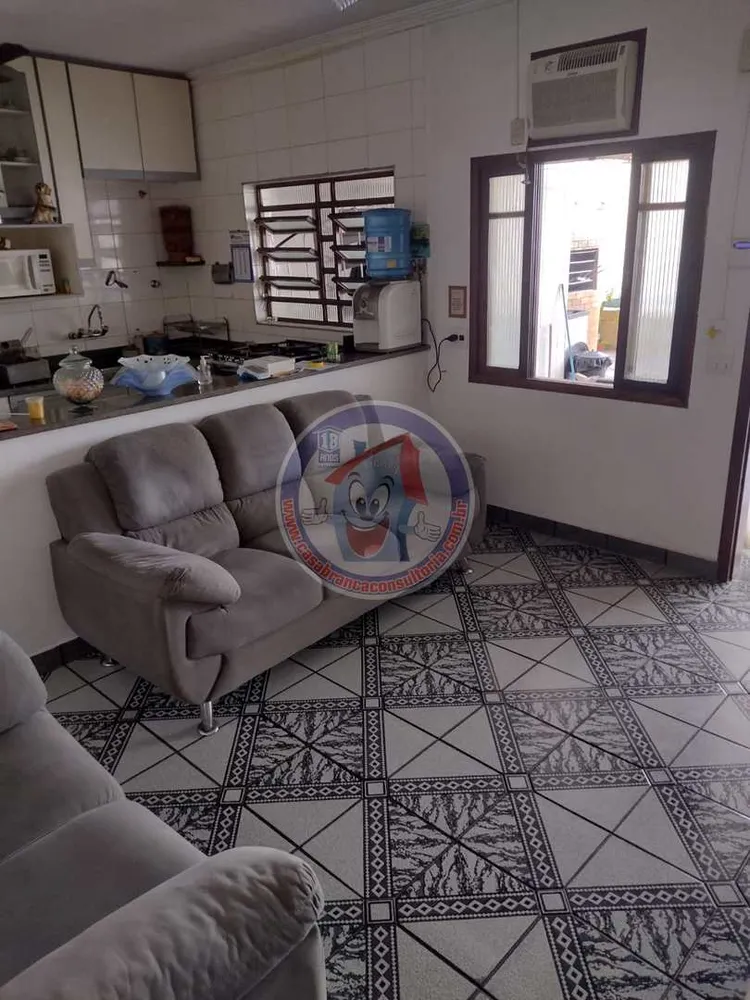 Casa, 4 quartos, 212 m² - Foto 1