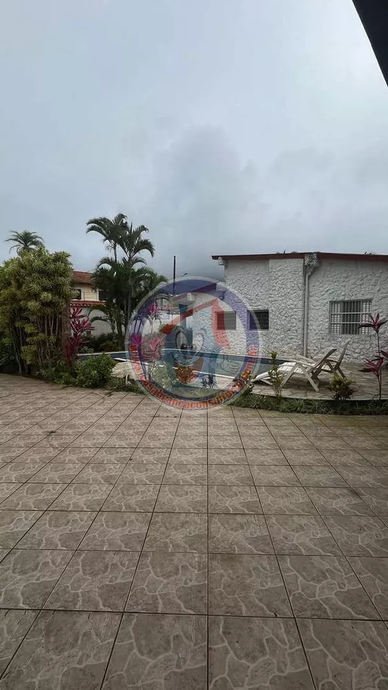 Casa à venda com 3 quartos, 400m² - Foto 4