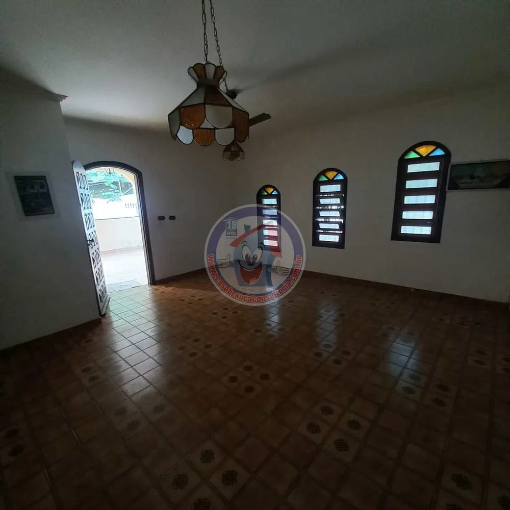 Casa, 3 quartos, 132 m² - Foto 2