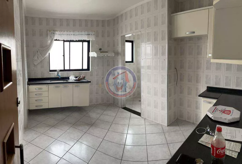 Apartamento à venda com 2 quartos, 115m² - Foto 2