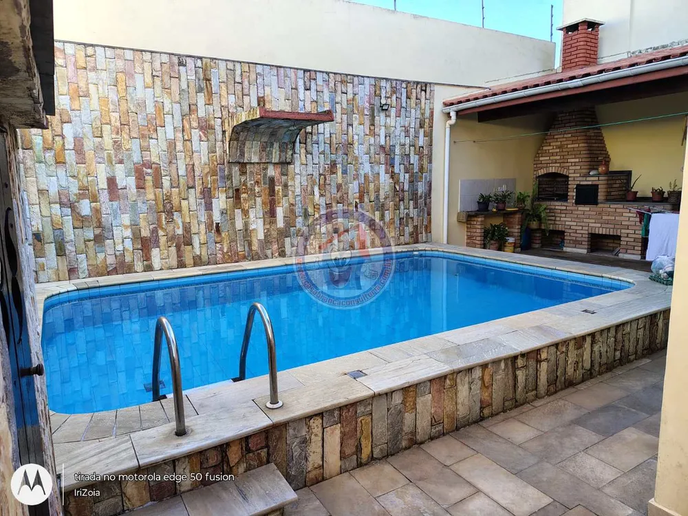 Casa, 4 quartos, 114 m² - Foto 1
