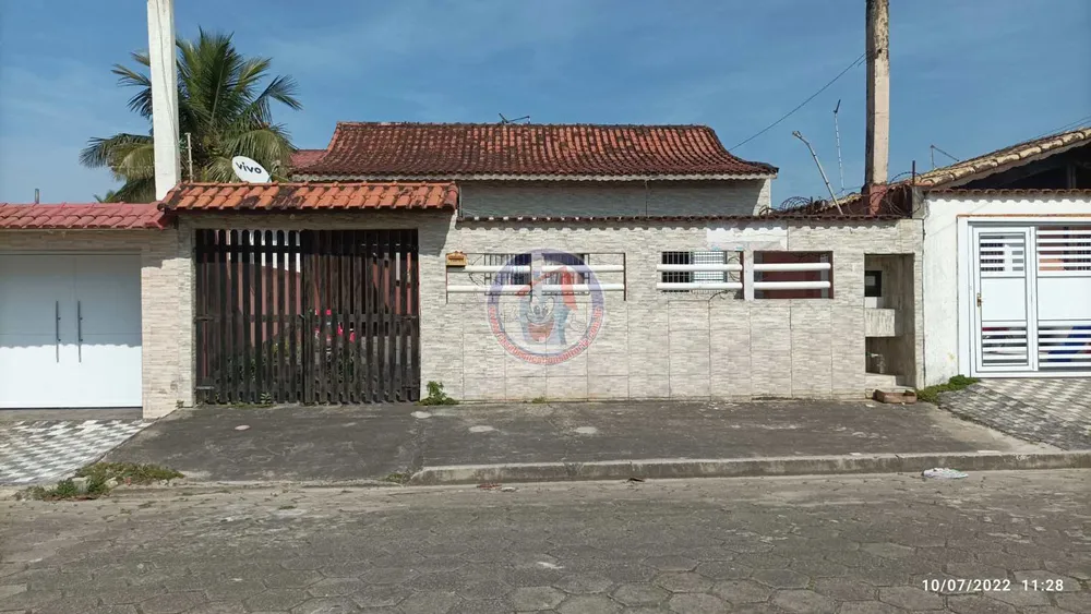 Casa, 3 quartos, 131 m² - Foto 1