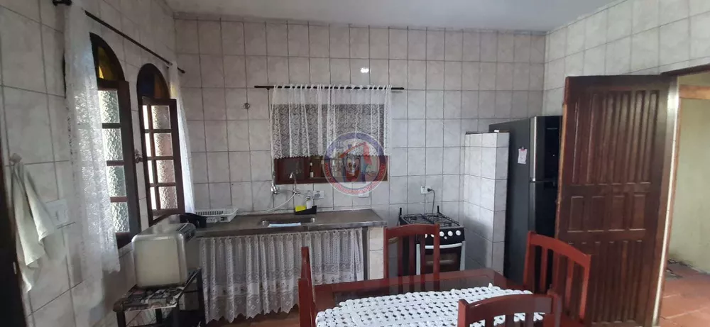 Sobrado à venda com 2 quartos, 217m² - Foto 5