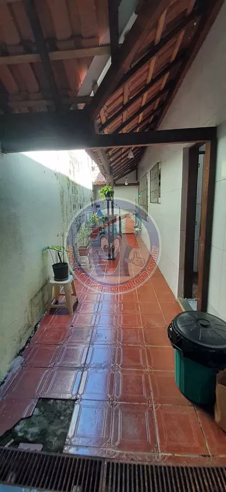 Sobrado à venda com 2 quartos, 217m² - Foto 4