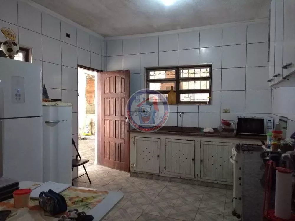 Casa à venda com 3 quartos, 90m² - Foto 6