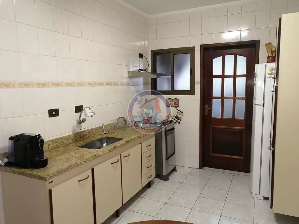 Apartamento à venda com 3 quartos, 95m² - Foto 6