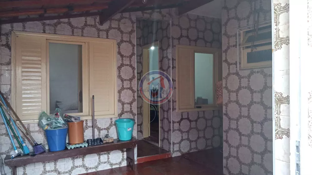 Casa à venda com 3 quartos, 80m² - Foto 3