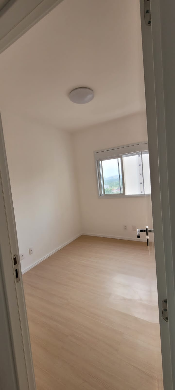 Apartamento à venda com 2 quartos, 74m² - Foto 4