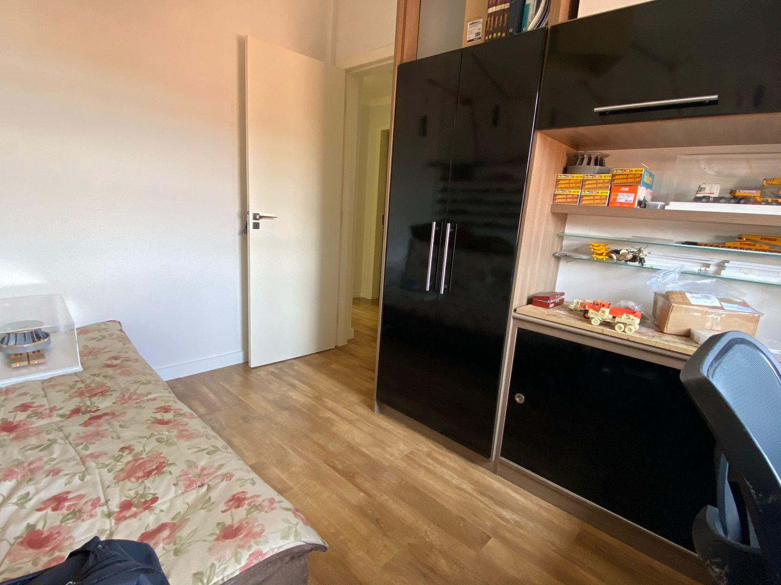 Apartamento à venda com 3 quartos, 90m² - Foto 7