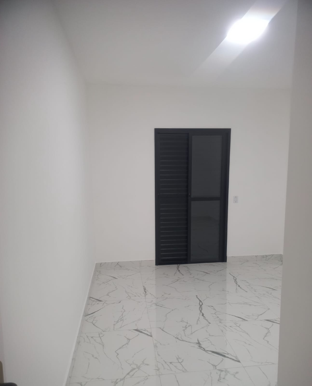 Casa à venda com 2 quartos, 79m² - Foto 12