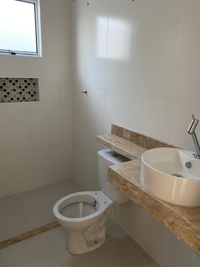 Casa à venda com 2 quartos, 69m² - Foto 15