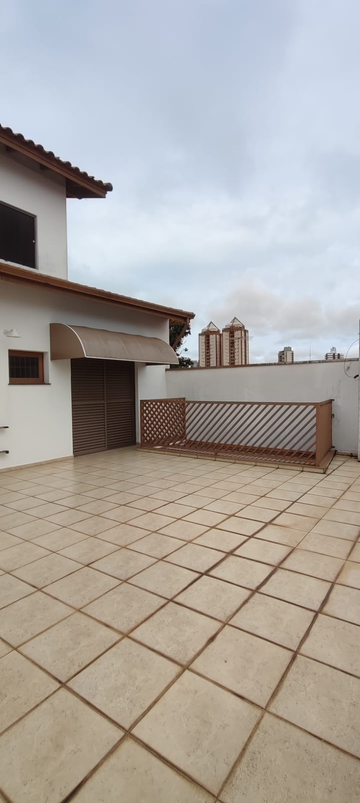 Sobrado à venda com 4 quartos, 203m² - Foto 3