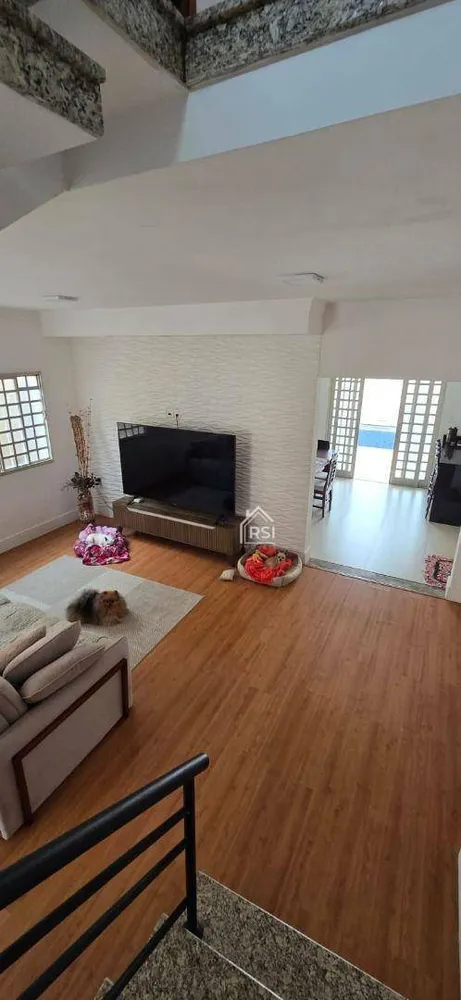Sobrado, 3 quartos, 280 m² - Foto 5