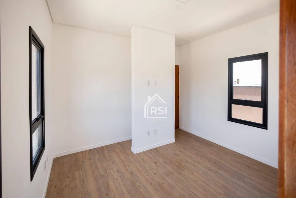 Sobrado, 3 quartos, 220 m² - Foto 1