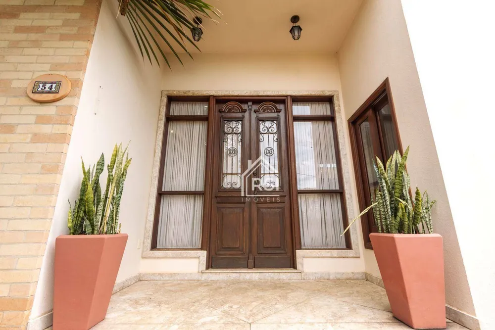 Sobrado, 3 quartos, 355 m² - Foto 2