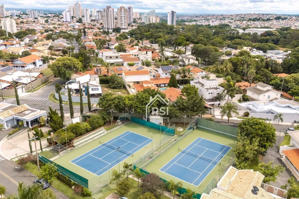 Sobrado, 3 quartos, 355 m² - Foto 1
