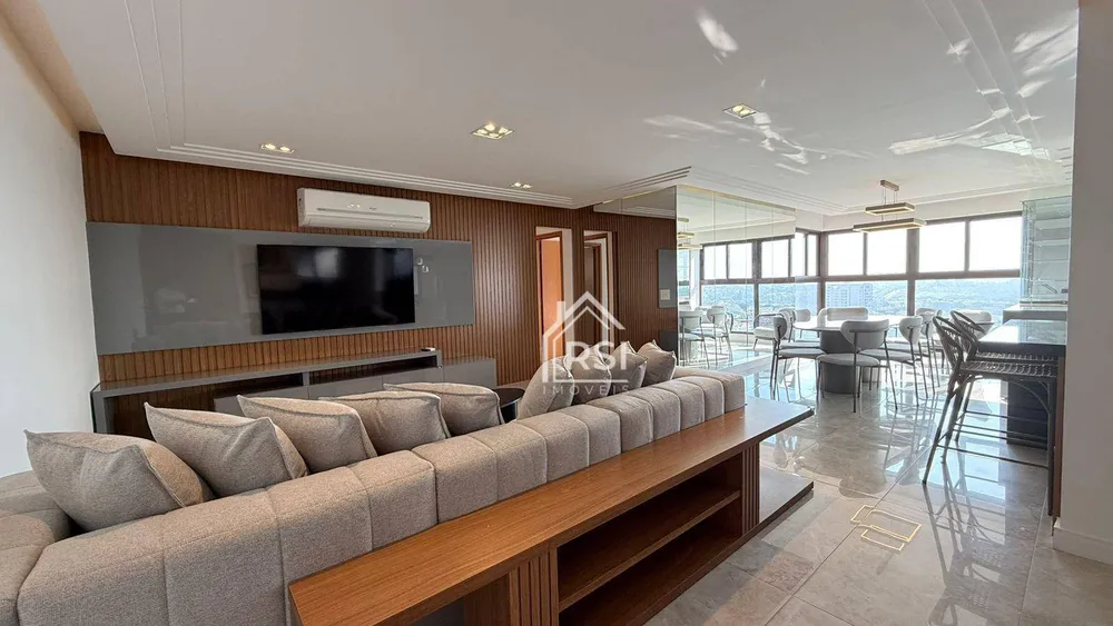 Cobertura, 3 quartos, 202 m² - Foto 1