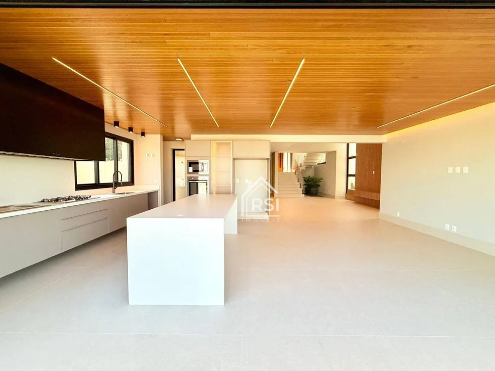 Sobrado, 4 quartos, 497 m² - Foto 2