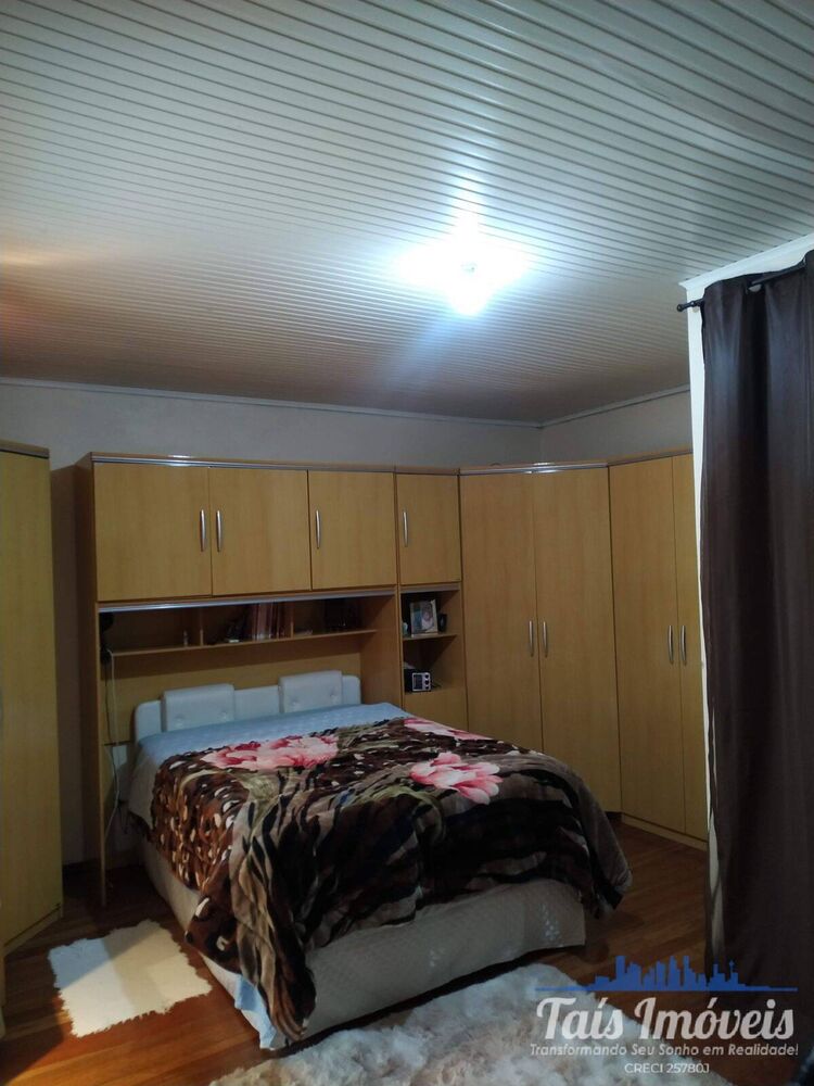 Casa à venda com 3 quartos, 473m² - Foto 1