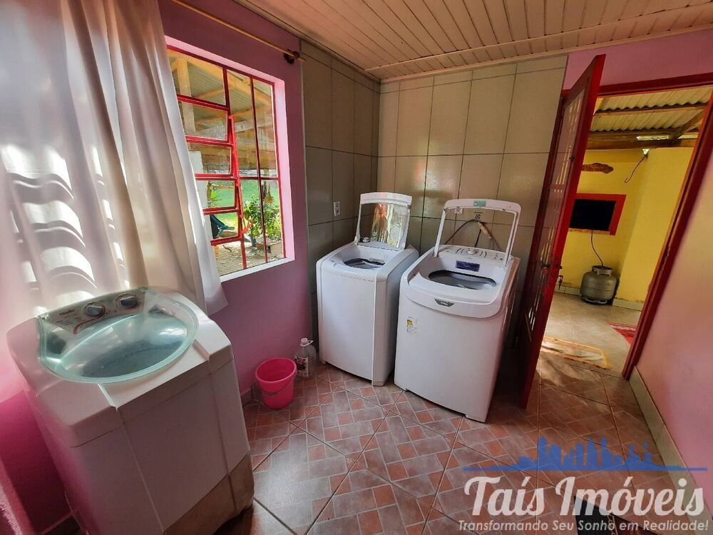 Casa à venda com 2 quartos, 5000m² - Foto 2