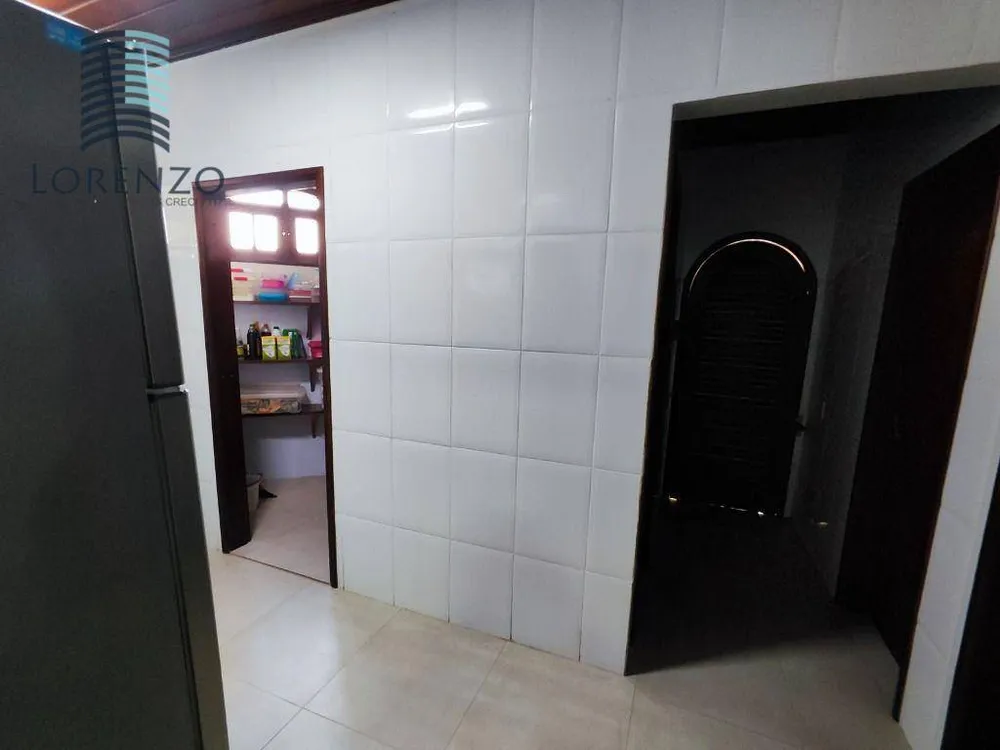 Casa, 4 quartos, 395 m² - Foto 9