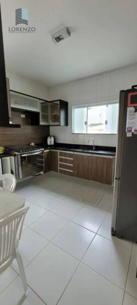 Casa de Condomínio, 4 quartos - Foto 1
