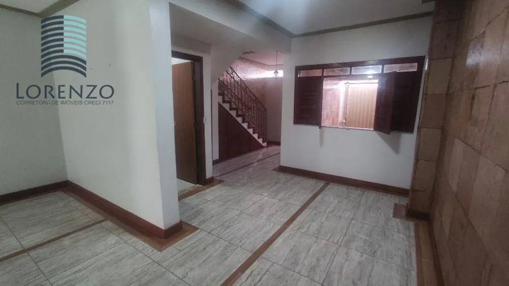 Casa, 4 quartos, 300 m² - Foto 2