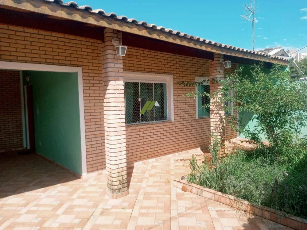 Casa, 3 quartos, 320 m² - Foto 2
