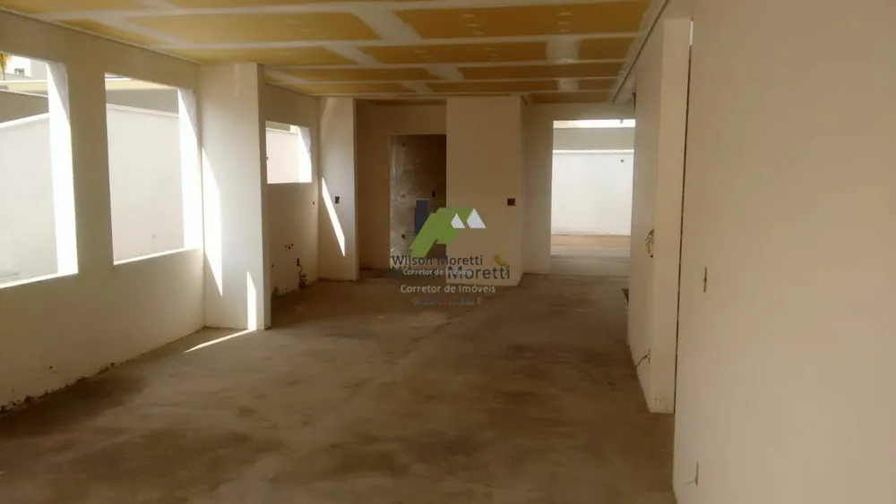 Casa, 3 quartos, 206 m² - Foto 4